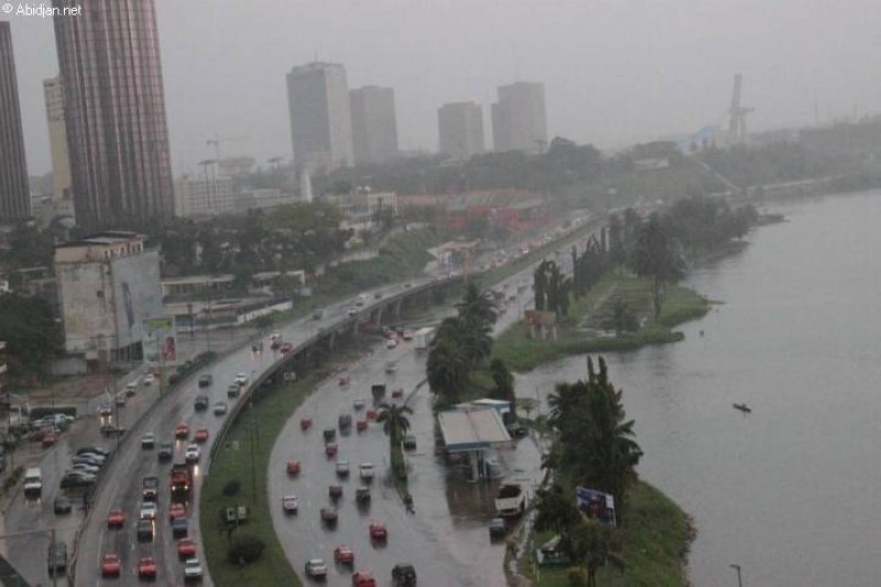 PLuie-Abidjan-Plateau-0005