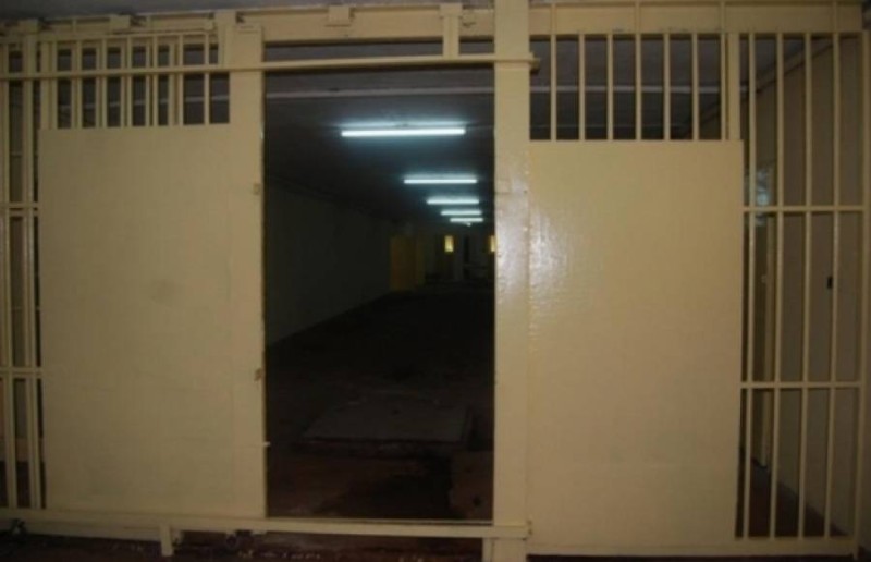 da89514e409822180ac867ab6712269d_XL