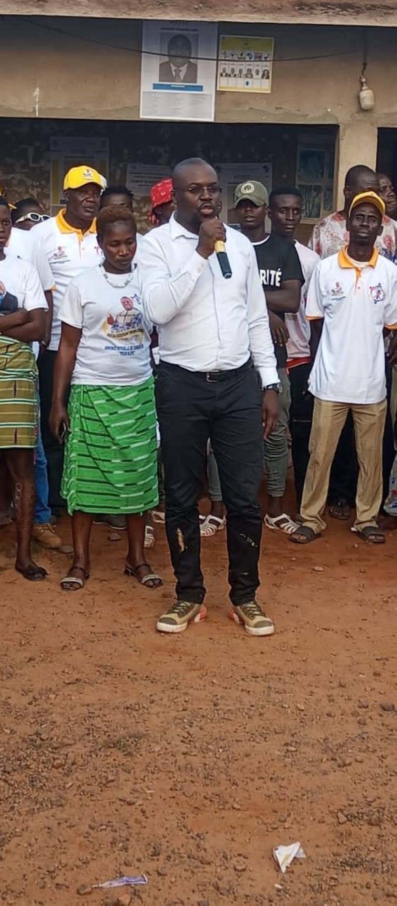 Le candidat Yann Désiré Aboa Gossan ne jure que par la jeunesse avec qui il est en contact permanent. (Ph: Dr)