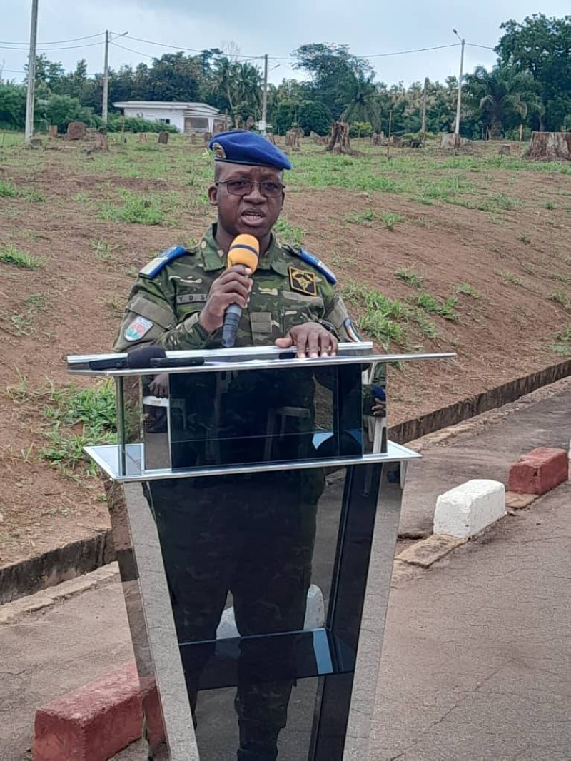 Allocution du Lieutenant-colonel, commandant le 2e Bataillon d'infanterie de Daloa. (Ph: Bipa)