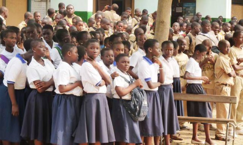 Une vue des élèves dans une cour d'école. (Ph: Dr)