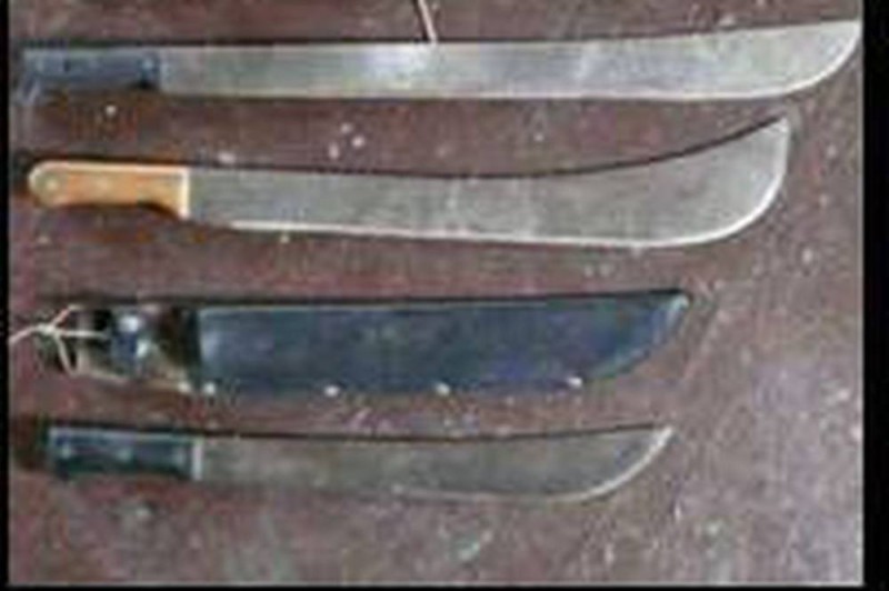 Une vue des armes blanches saisies. (Ph: Dr)