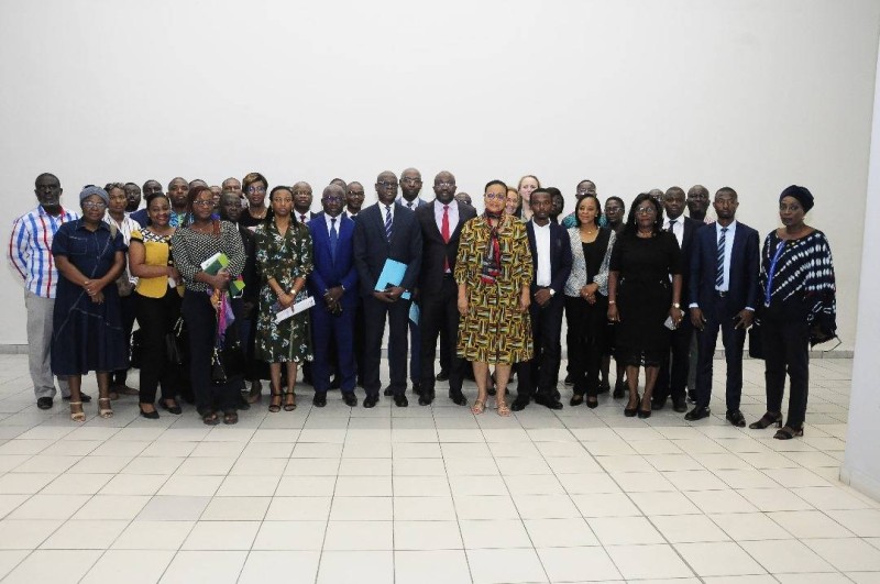 Les participants ont posé à la fin de la formation immortaliser la rencontre. (Dr)