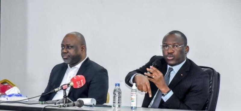 Le ministre Mmadou Touré et le Dg Alafé Wakili