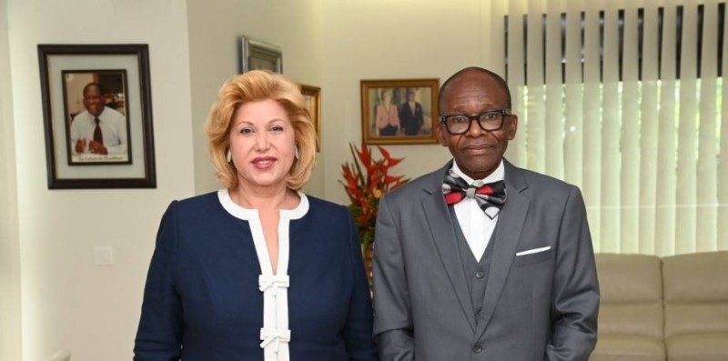 La Première Dame,Mme Dominique Ouattara et Lucien Pouamon journaliste et fondateur de "lebanco.net"