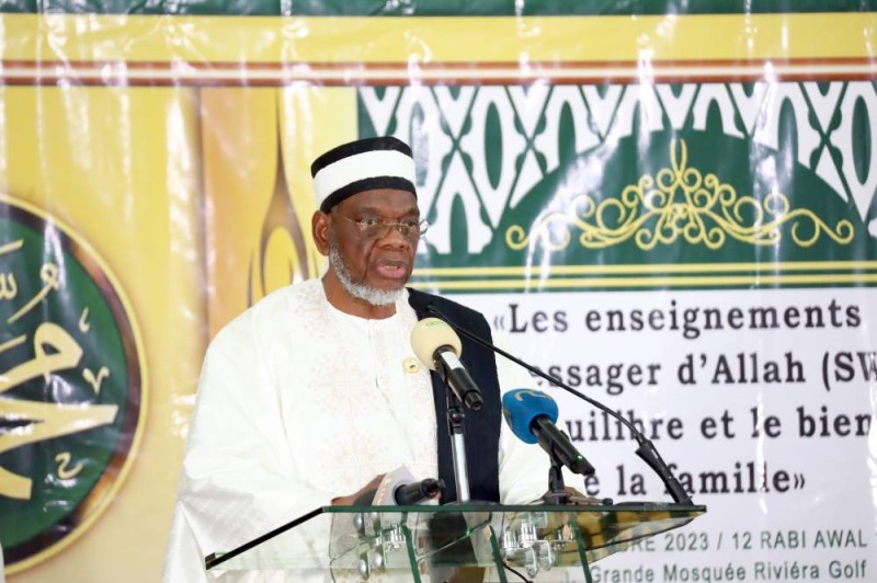 Son éminence Ousmane Diakité président du Cosim.