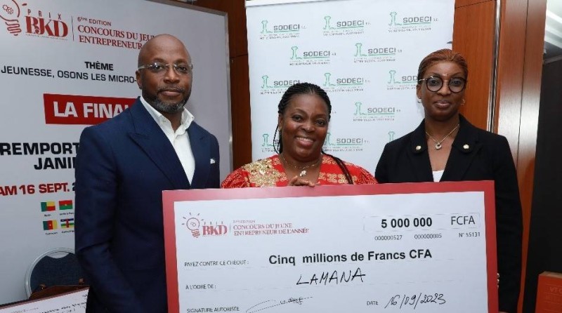Pascaline Nenda de l’entreprise Lamana au centre a remporté de le Prix de l'entrepreneuriat