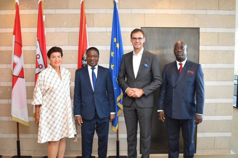 La diplomatie ivoirienne en marche (DR)