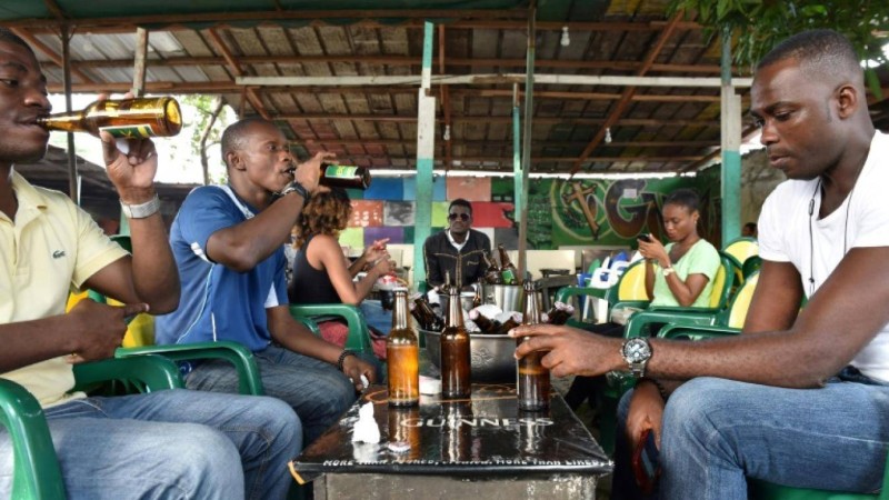 Maquis à Abidjan. (DR)