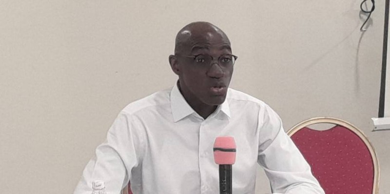 Henri N'Koumo, directeur des arts plastiques au MCF