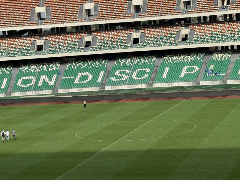 La pelouse du stade Alassane Ouattara est enfin prête pour la Can.