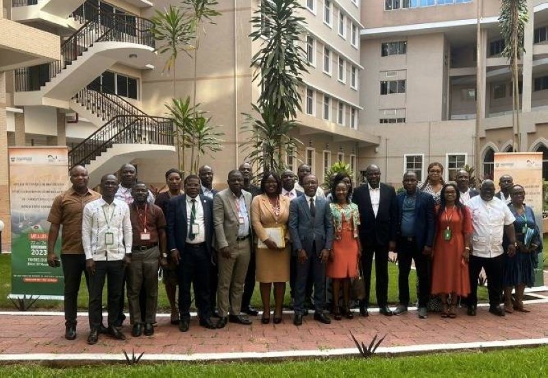 Les participants au séminaire de Yamoussoukro. (DR)