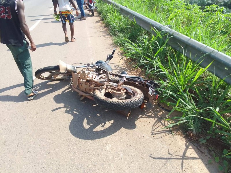 La moto du gendarme tué. (Ph: Dr)