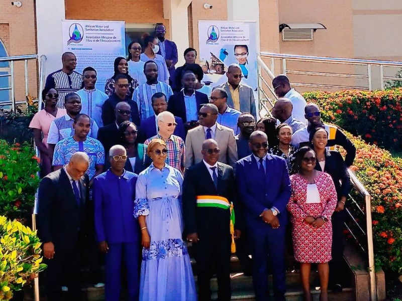 L'Association africaine de l'eau et de l'assainissement (Aaea) et ses partenaires régionaux se sont retrouvés le 4 décembre 2023, à Yamossoukro. (dr)