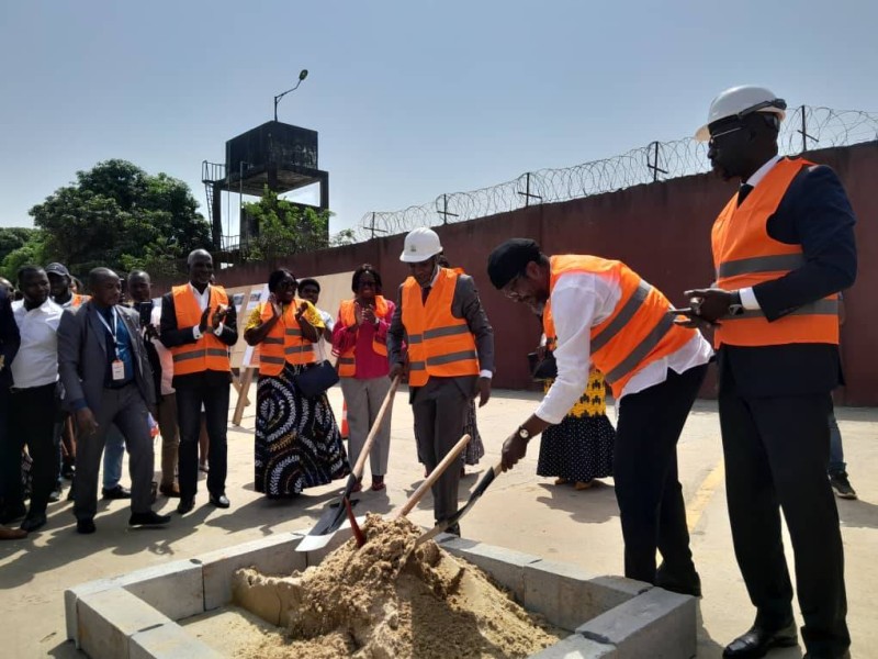 Lancement des travaux de réhabilitation et d'entretien des anciennes zones industrielles, à la zone industrielle de Yopougon. (dr)