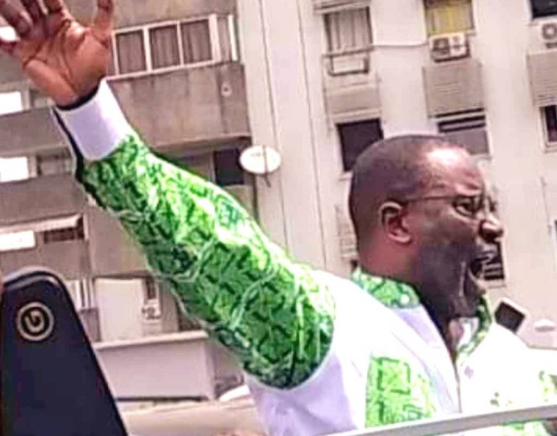 Le candidat Tidjane Thiam déchainé devant la maison du parti