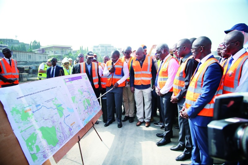 Le Premier ministre, Robert Beugré Mambé, compte ouvrir le 4e pont et la voie de contournement d’Abidjan (Y4) à la circulation avant le 31 décembre. (Ph: Sébastien Kouassi)