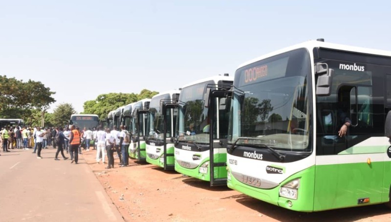 Les autobus de la Sotra à Korhogo