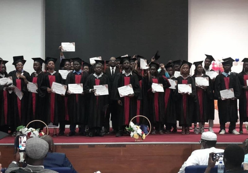 Remise de diplôme des  des étudiants de l'Université Al Fourquane