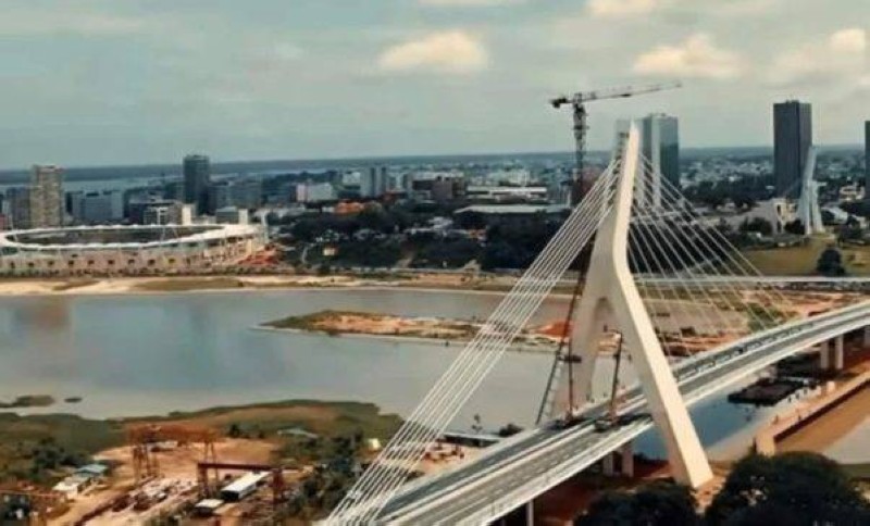 Le pont Alassane Ouattara