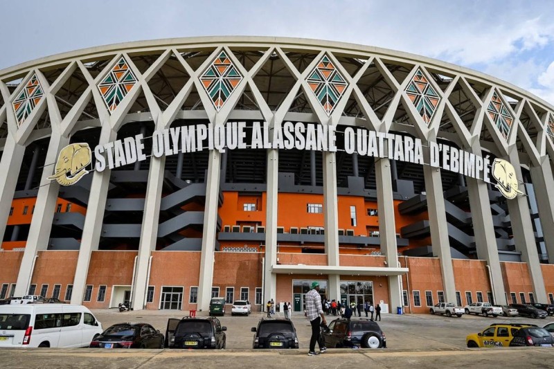 jad20231220-ass-ci-can-stade-ebimpe
