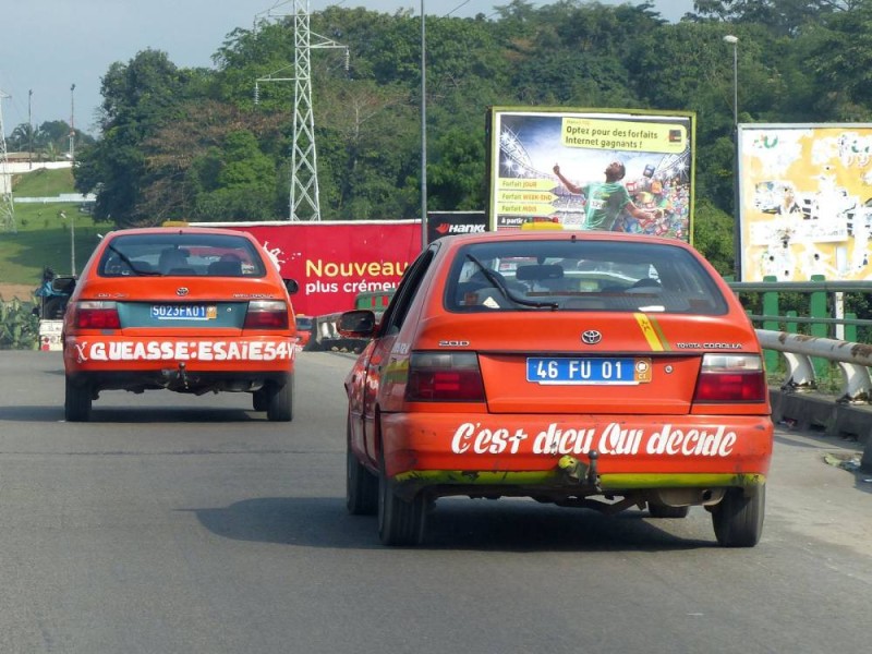 Un taxi-compteur à Abidjan. (Ph: Dr)