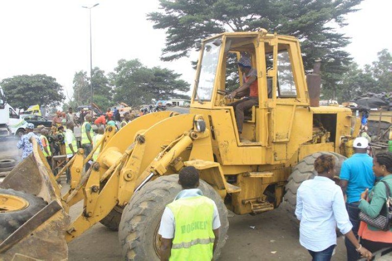 Deguerpissement-Adjame-Debut-Operations-Casse-0003