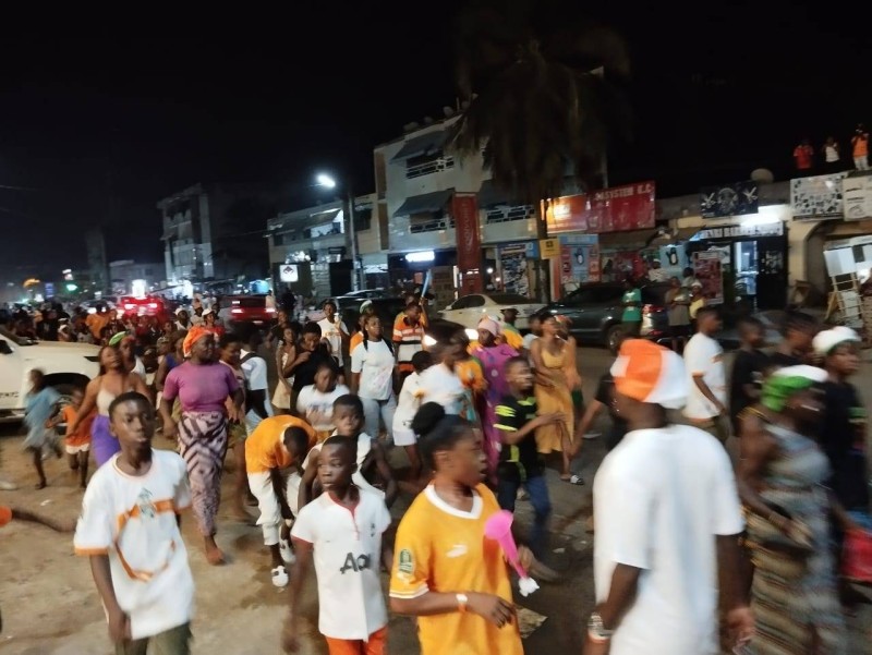 La jeunesse était dans la rue. (Ph: Dr)