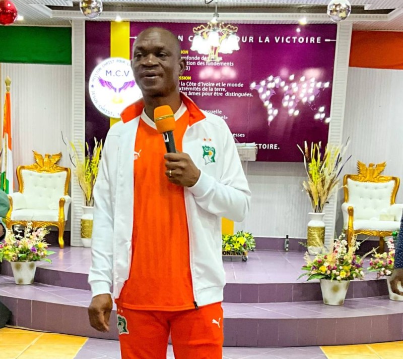 Pasteur Brou Grégoire dit papa champion. (Ph: Dr)