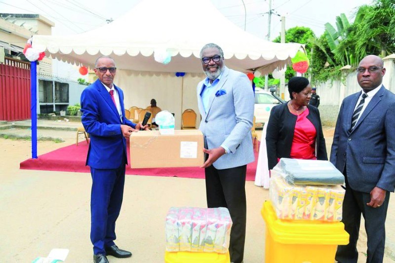 can-2023-ceremonie-de-remise-de-materiel-pour-la-gestion-des-dechets-sanita_ptao0css0qq