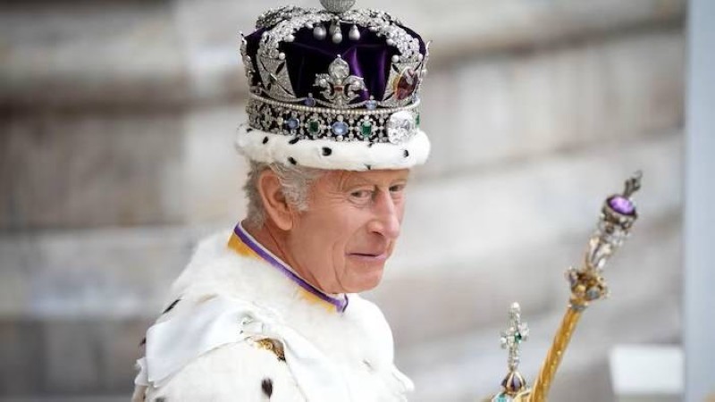 Le Roi Charles III. (Ph: Dr)