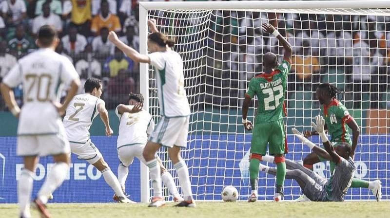 Les Étalons du Burkina Faso et les Fennecs de l'Algérie se sont neutralisés. (Ph: Dr) 