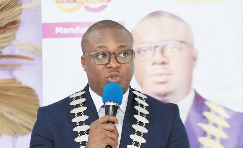 Fabien Séca, président exécutif 2024 de la Jci Abidjan Elite, s’est adressé aux membres de l'organisation. (Ph: Dr)