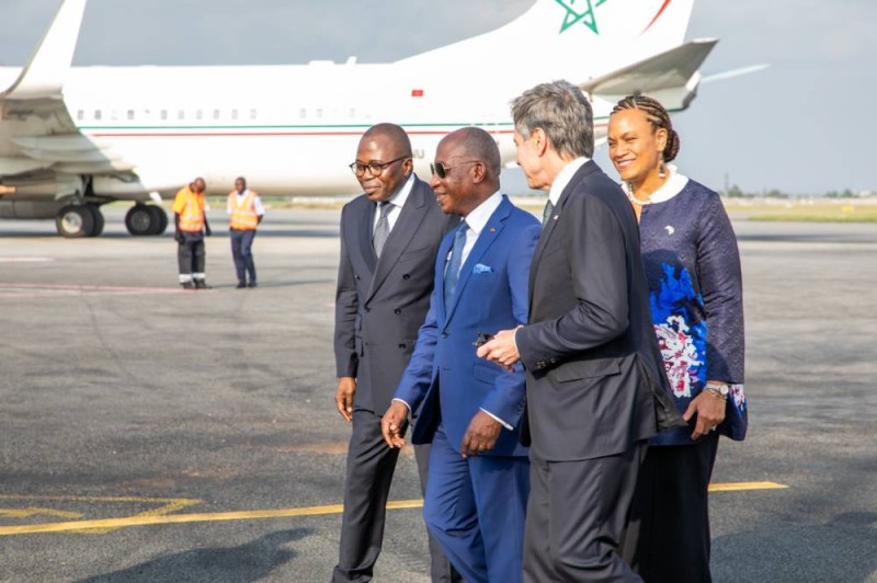 Le Secrétaire d'État américain et sa délégation se sont aussitôt dirigés au stade olympique Alassane Ouattara d’Ebimpé pour assister à la rencontre de football qui oppose l'équipe de la Côte d’Ivoire à celle de la Guinée équatoriale comptant pour la 3e journée de la Can 2023. (DR)