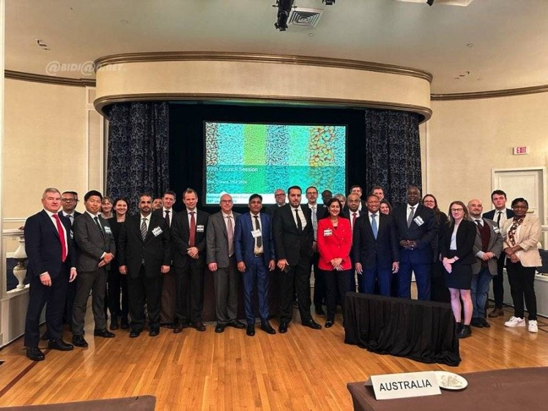 Les personnalités participantes à la session (Photo DR)