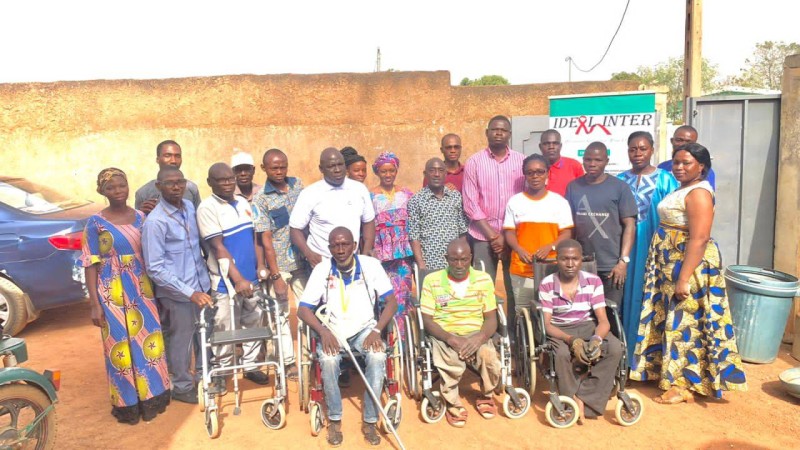Ces trois personnes handicapées sont soulagées. (Ph: Dr)