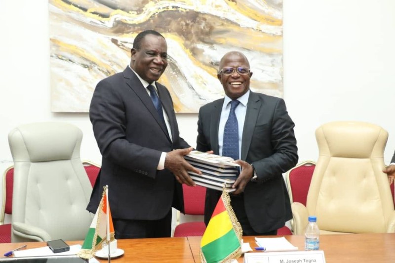 L'IGE s'est entretenu avec le Vérificateur Général de la République de Guinée, Joseph Togna Doré. (DR)