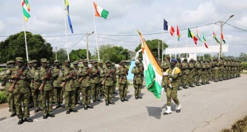 Un cérémonial de présentation au drapeau en 2020, à l'Académie des forces armées de Zambakro. (Photo d'Archives)