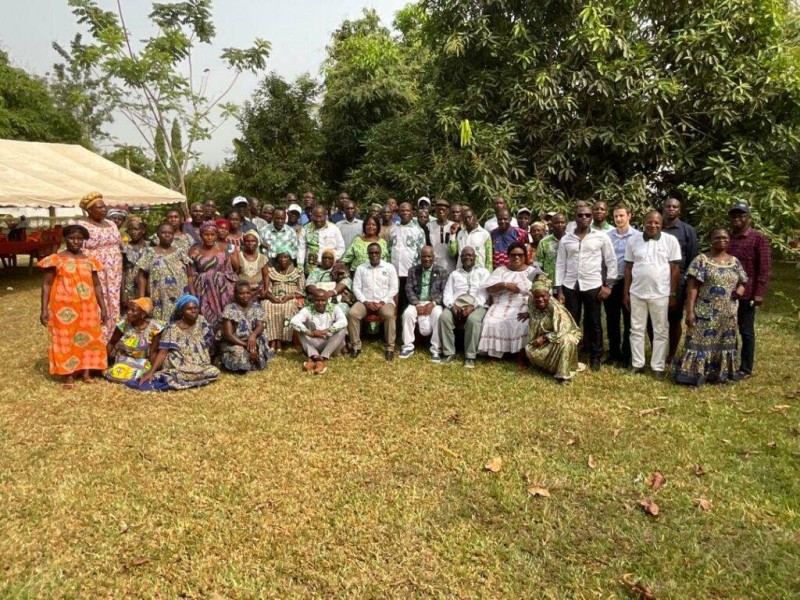 Le délégué et les secrétaires de section de N'Douci se sont engagés à recruter de nouveaux militants pour renforcer l'ancrage de leur parti dans cette localité.