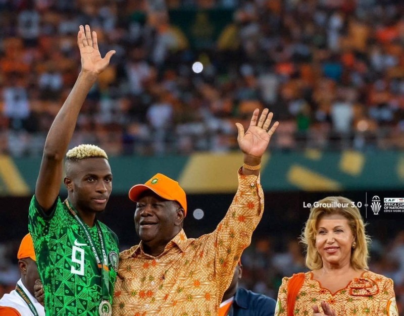 Victor Osimhen et le couple présidentiel ivoirien
