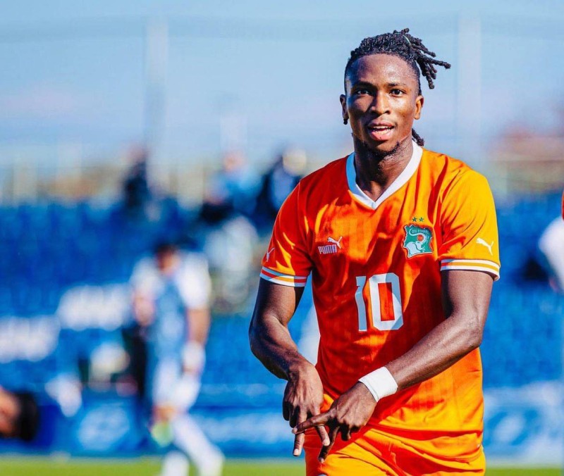 moïse Sahi Dion sous la tunique des Éléphants espoirs