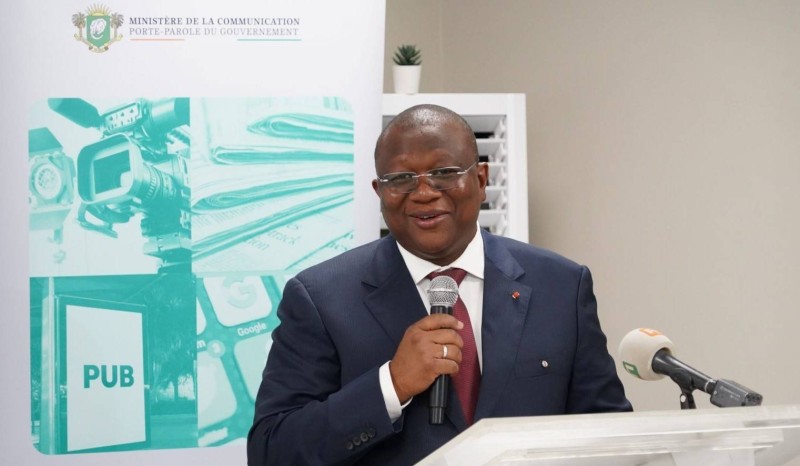 Le ministre de la Communication et des Médias Amadou Coulibaly