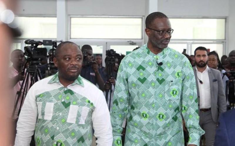 Tidjane Thiam (àd)et le nouveau secretaire exécutif en chef, Dr Emmou Sylvestre(àg). (DR)