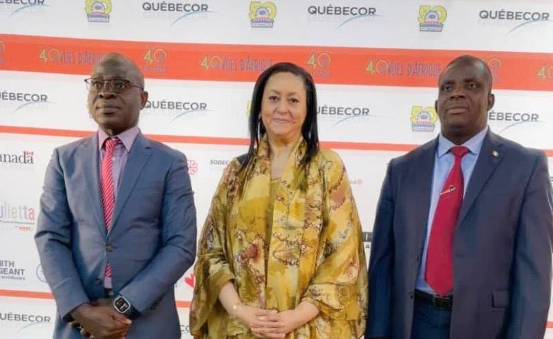 Les membres de la délégation de l'ambassade de Côte d’Ivoire au Canada en compagnie de la Déléguée générale Vues d’Afrique, Géraldine Le Chêne. (Ph: Dr)