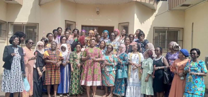 Le personnel feminin de l'Université Péléforo Gon Coulibaly