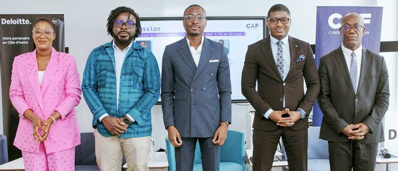 Les experts des structures partenaires du forum ont co-animé avec le commissaire général Franck Kié (au centre) la conférence de presse de lancement. (Ph: Dr)