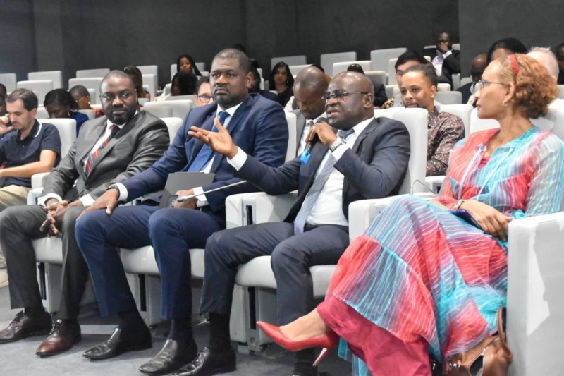 Les autorités au Talk de la Fintech de Hec Paris pour l’Afrique de l’ouest et centrale. (DR)