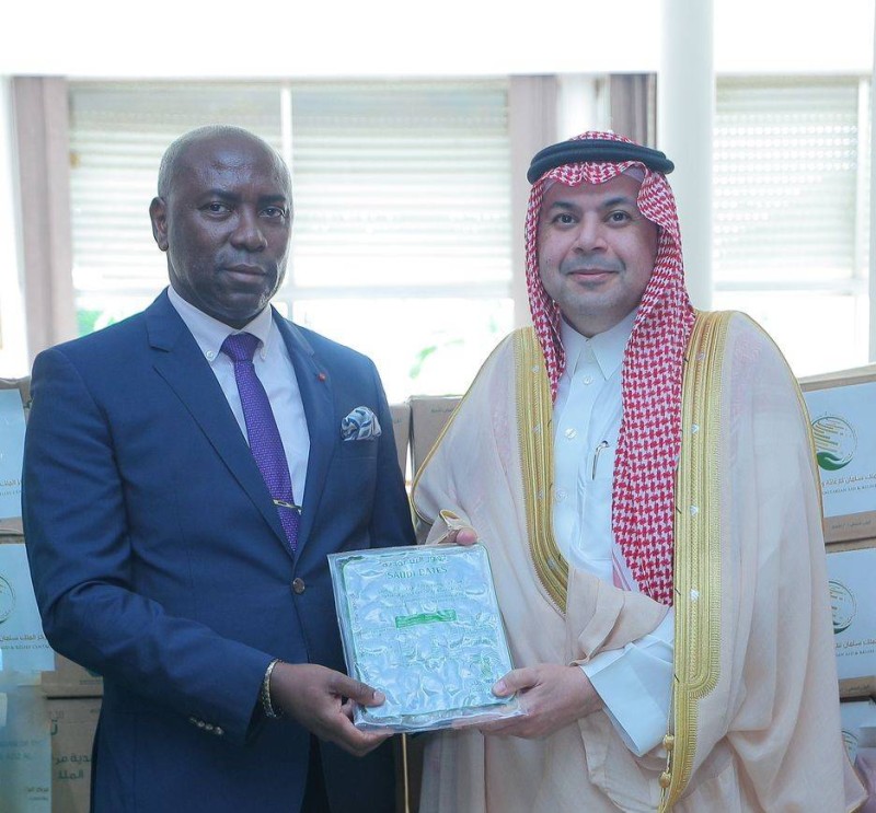 L’ambassadeur Filbert Kouassi Gleglaud (Dg des relations bilatérales) et SEM Saad Bin Bakheat ALQATHAMI.