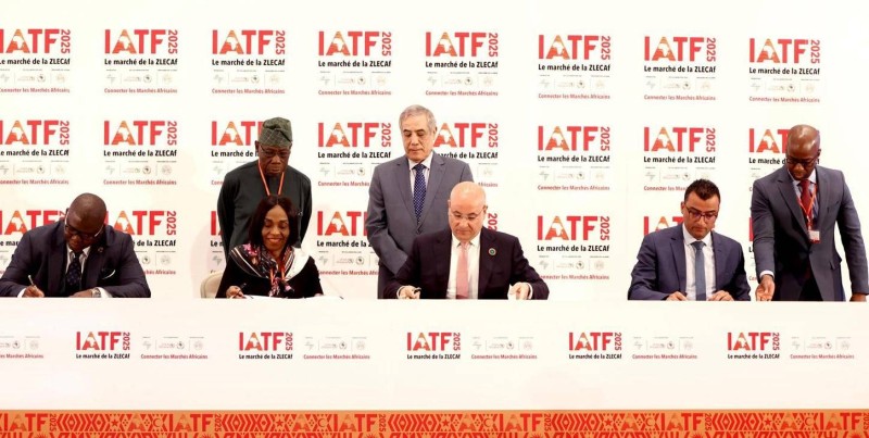 Signature de l'accord d'accueil,en Algérie de 4è édition de la Foire commerciale intra-africaine