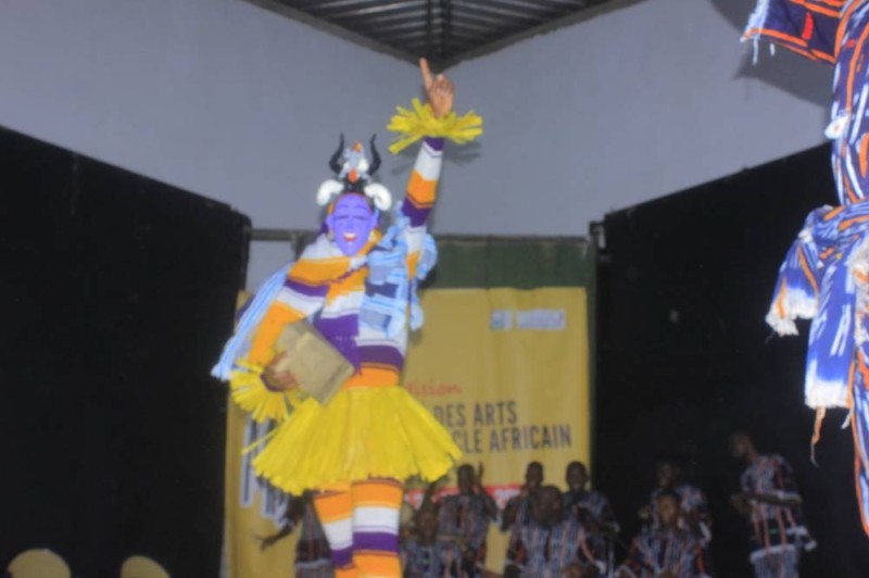 Les spectateurs ont crié de joie lors de la prestation du masque zaouli. (Ph: Dr)